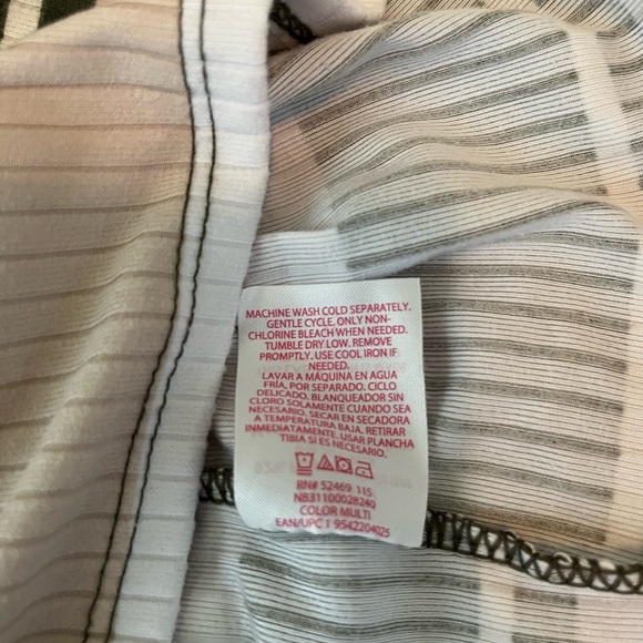 Striped Sleeveless Mid-length Dress - Picture 9 of 11